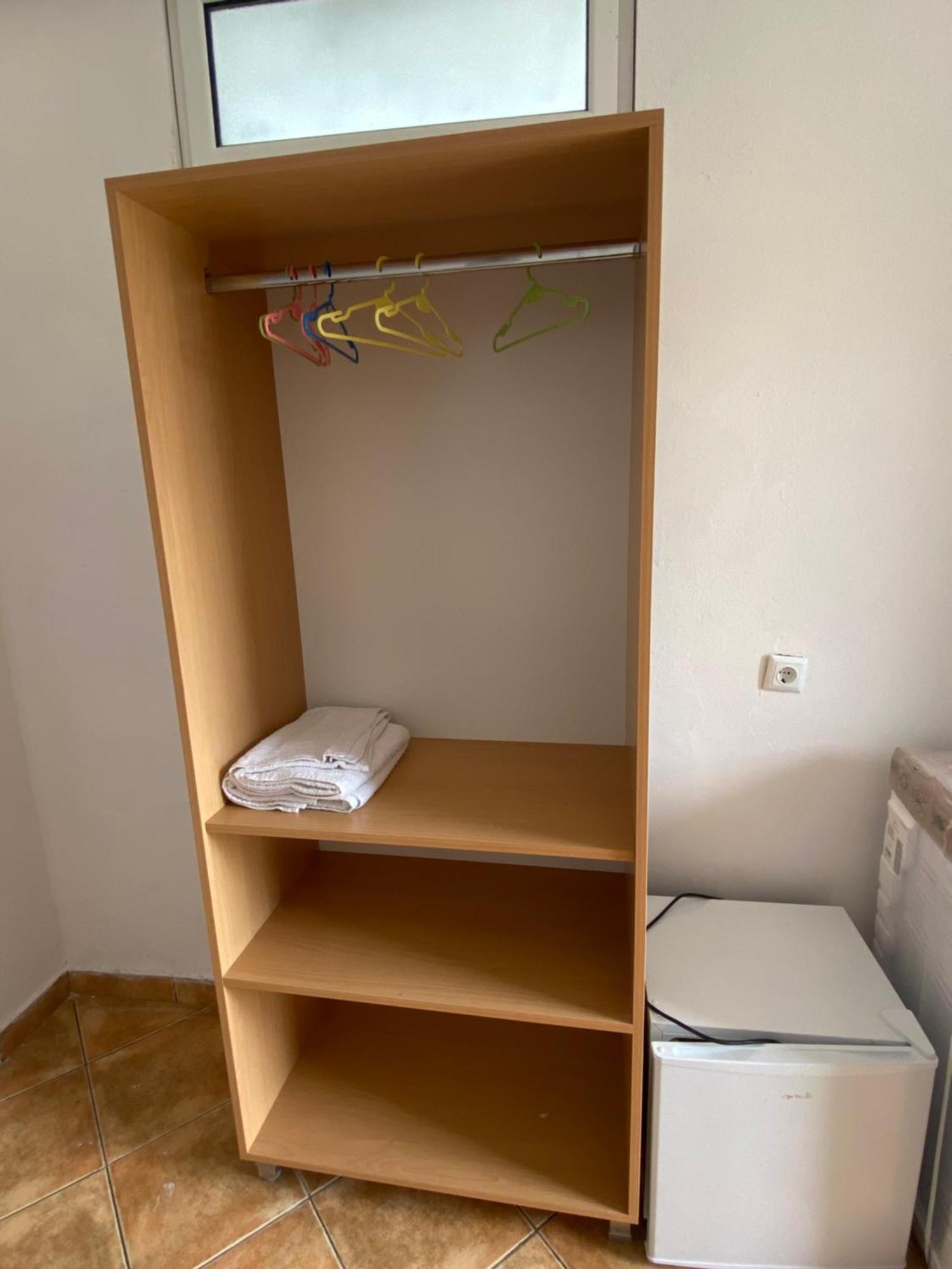 Eleni'S Holiday Rooms Himarë Dış mekan fotoğraf